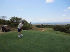 Playing golf in Boquete, Panama – Best Places In The World To Retire – International Living